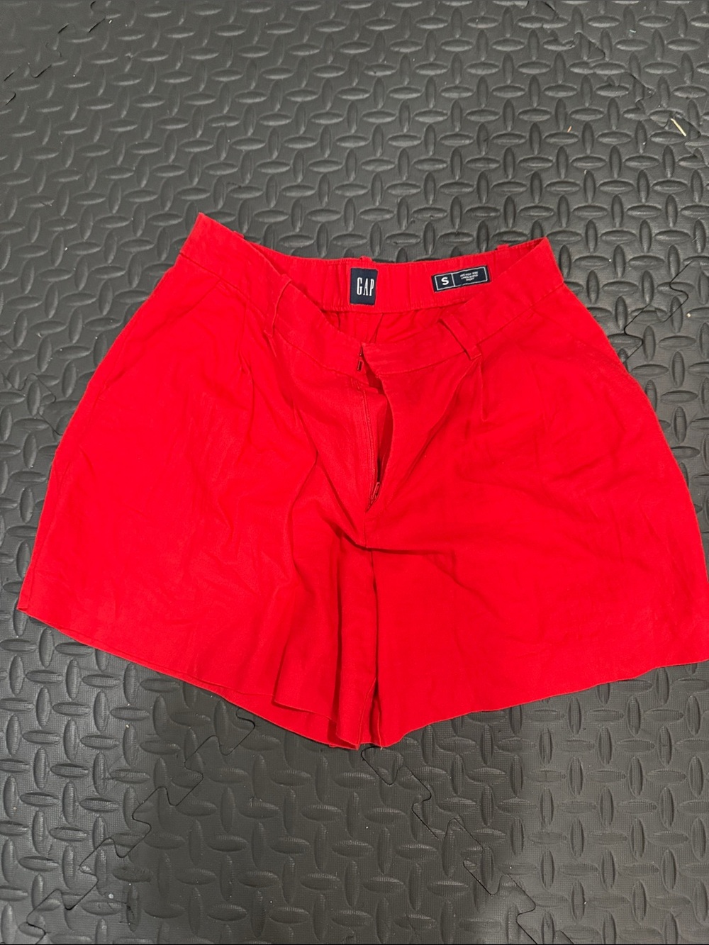 GAP Bright Red Women's High-Waist Shorts